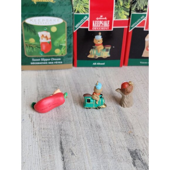 Hallmark groundhog Mouse miniature ornament Xmas set - Picture 5 of 6